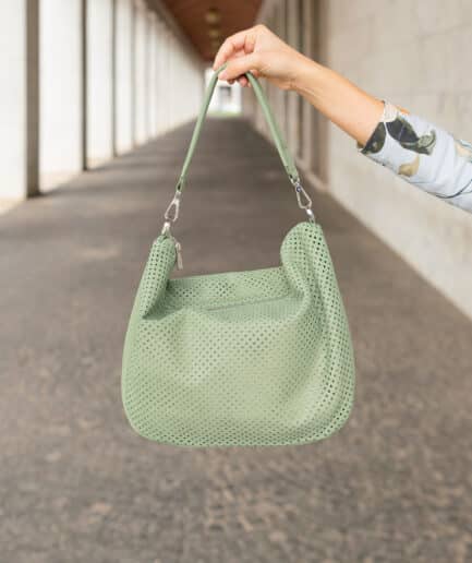 borsa verde salvia in vera pelle artigianale Made in Italy